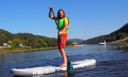 Na paddleboardu a koloběžce Českým Švýcarskem