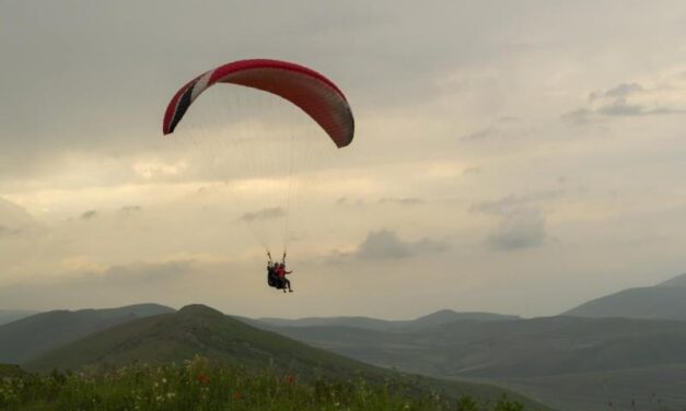 Tandem paragliding po celé ČR jako dárek